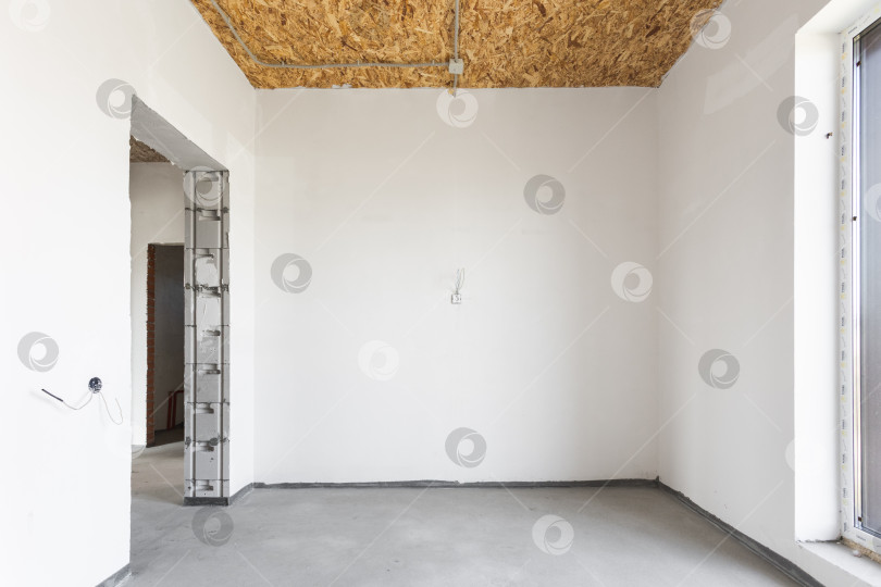 Скачать интерьер квартиры без отделки в серых тонах фотосток Ozero