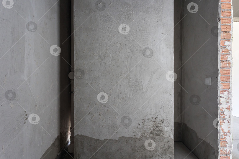 Скачать интерьер квартиры без отделки в серых тонах фотосток Ozero