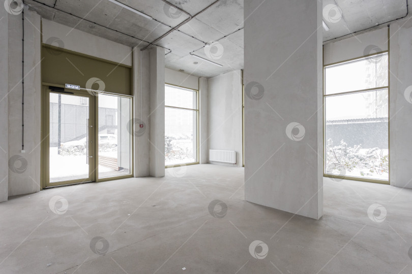 Скачать интерьер квартиры без отделки в серых тонах фотосток Ozero