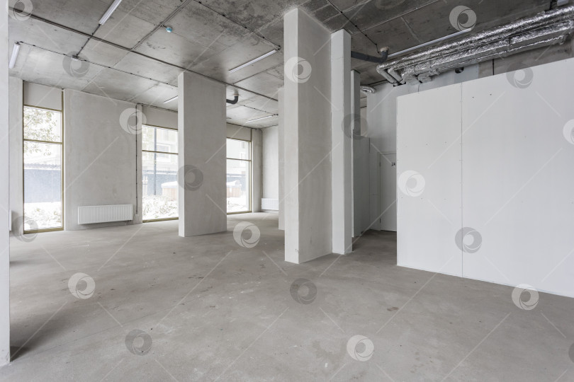 Скачать интерьер квартиры без отделки в серых тонах фотосток Ozero