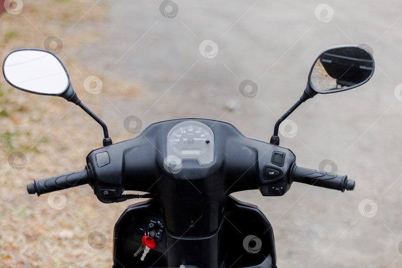 Скачать детали и элементы скутера поблизости фотосток Ozero