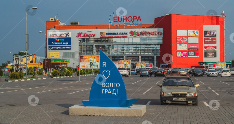 Скачать ТРЦ "Европа сити молл" фотосток Ozero