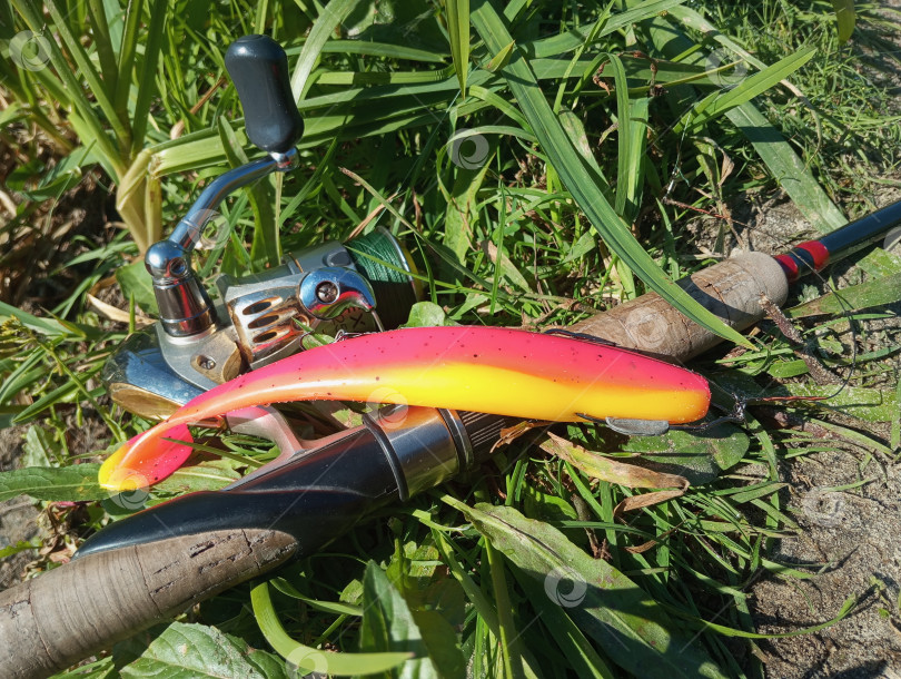 Скачать Спиннинг и приманка фотосток Ozero