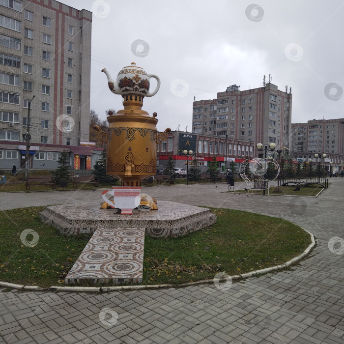 Скачать Памятник самовару. фотосток Ozero