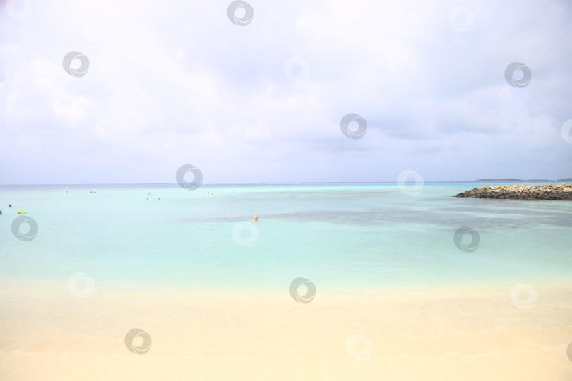 Скачать Пляж на курорте фотосток Ozero