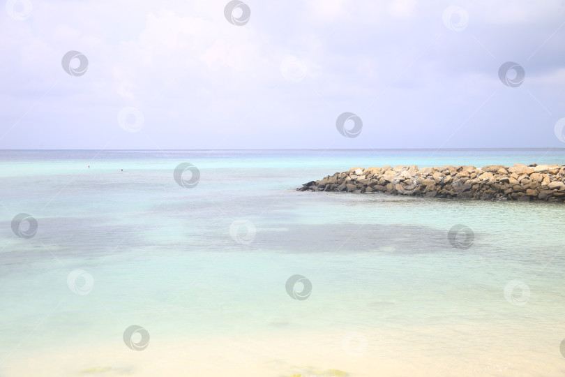 Скачать пляж с лазурной водой фотосток Ozero