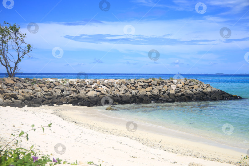 Скачать Пляж на курорте фотосток Ozero