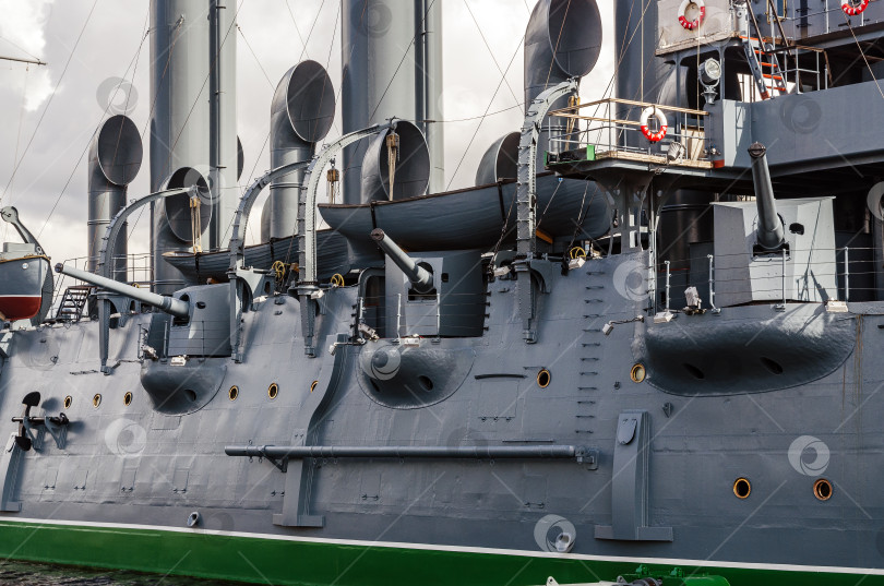 Скачать Фрагмент крейсера "Аврора" фотосток Ozero