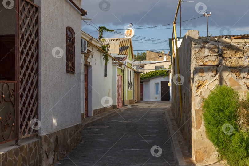 Скачать Евпатория, Россия - сентября 16, 2025- На улицах Евпатории фотосток Ozero