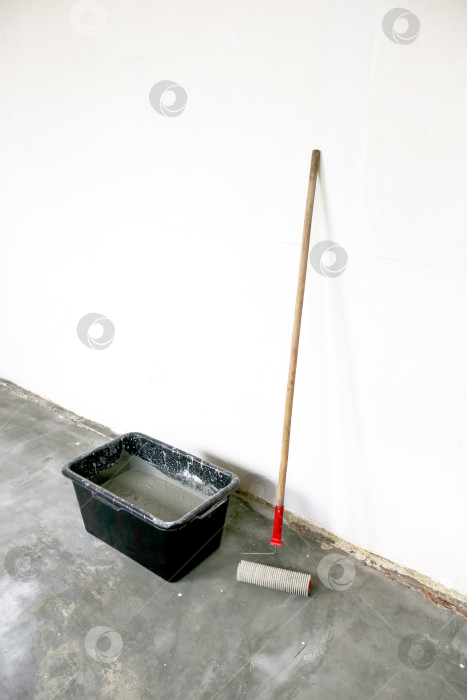 Скачать Ремонт и отделка полов с заливкой стяжки, мелкая глубина фотосток Ozero