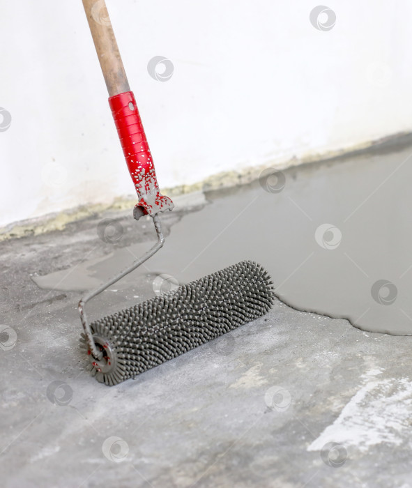 Скачать Ремонт и отделка полов с заливкой стяжки, мелкая глубина фотосток Ozero