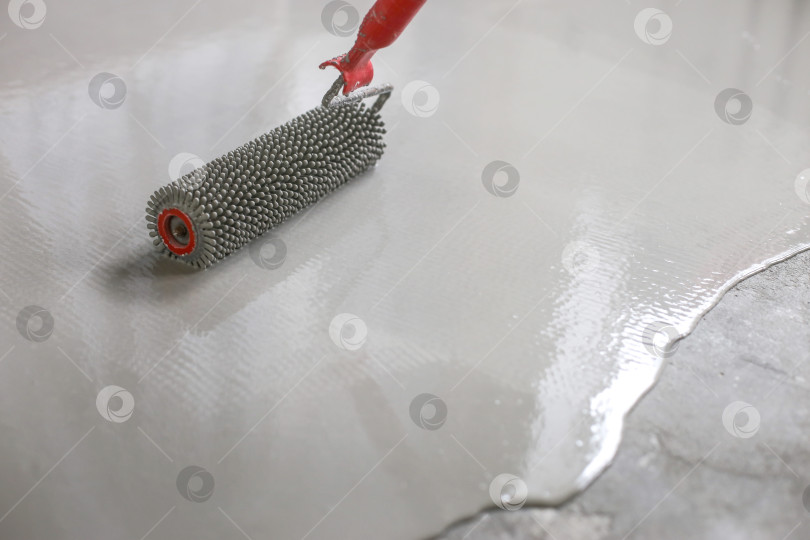 Скачать Ремонт и отделка полов с заливкой стяжки, мелкая глубина фотосток Ozero