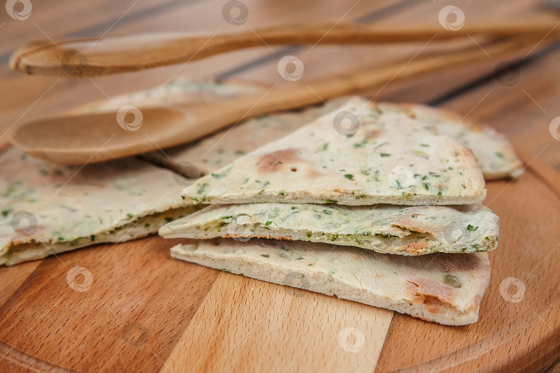 Скачать Фокачча на деревянной доске фотосток Ozero