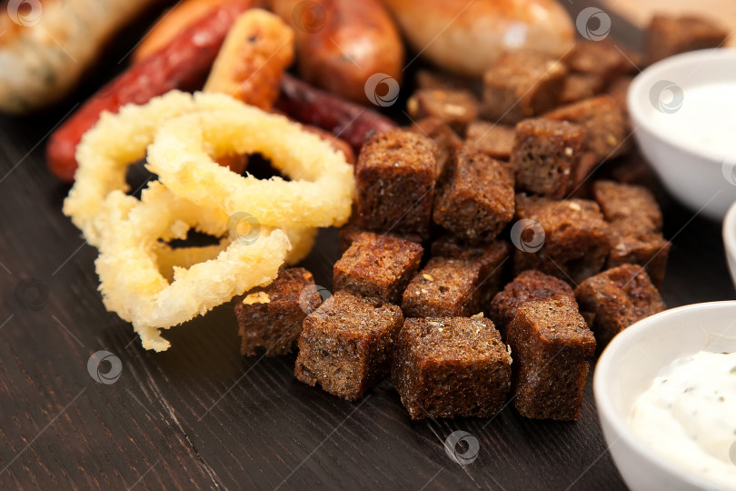 Скачать Разнообразные закуски к пиву фотосток Ozero