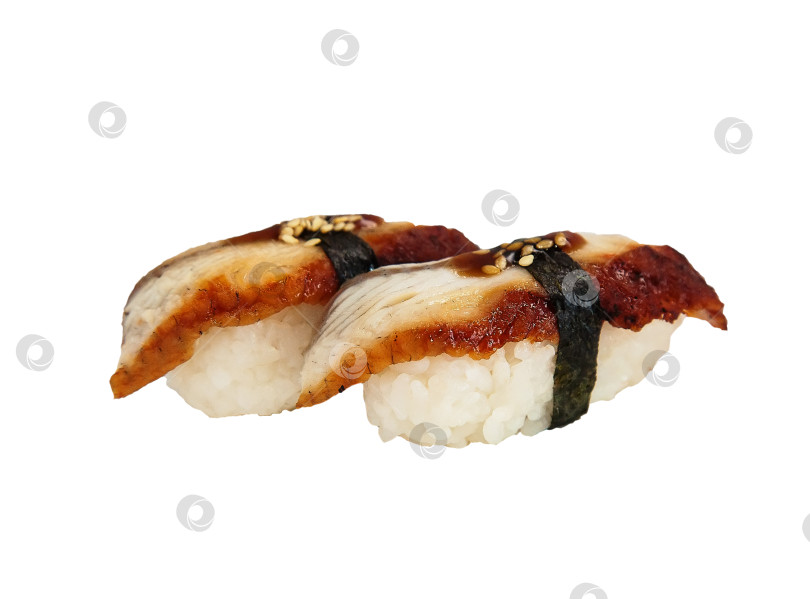 Скачать Свежие суши - традиционная японская еда на белом фоне фотосток Ozero