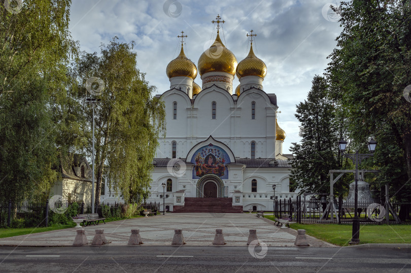 Скачать Успенский собор  фотосток Ozero