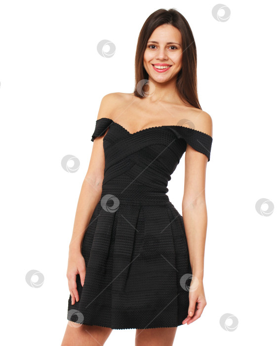 Скачать Молодая красивая брюнетка в черном платье фотосток Ozero