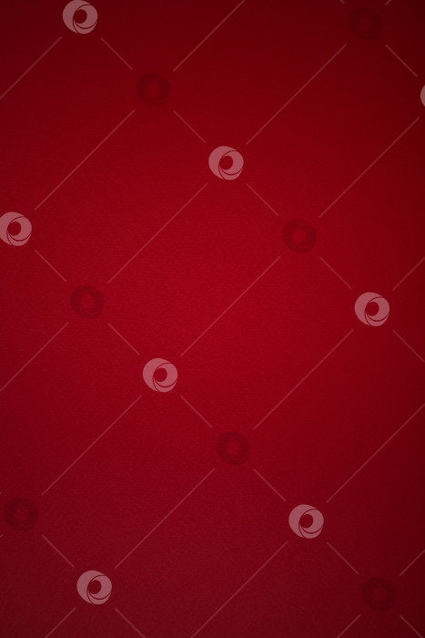 Скачать Красный однородный вертикальный фон с текстурой фотосток Ozero