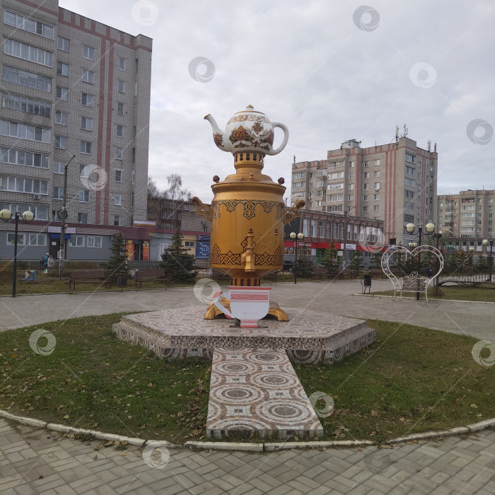 Скачать Памятник самовару. фотосток Ozero
