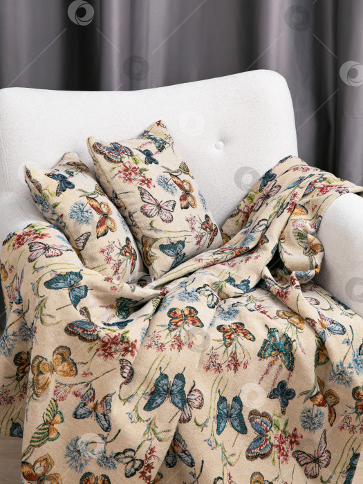 Скачать диванные подушки и покрывала из гобелена на диван или кресло, пестрая ткань фотосток Ozero