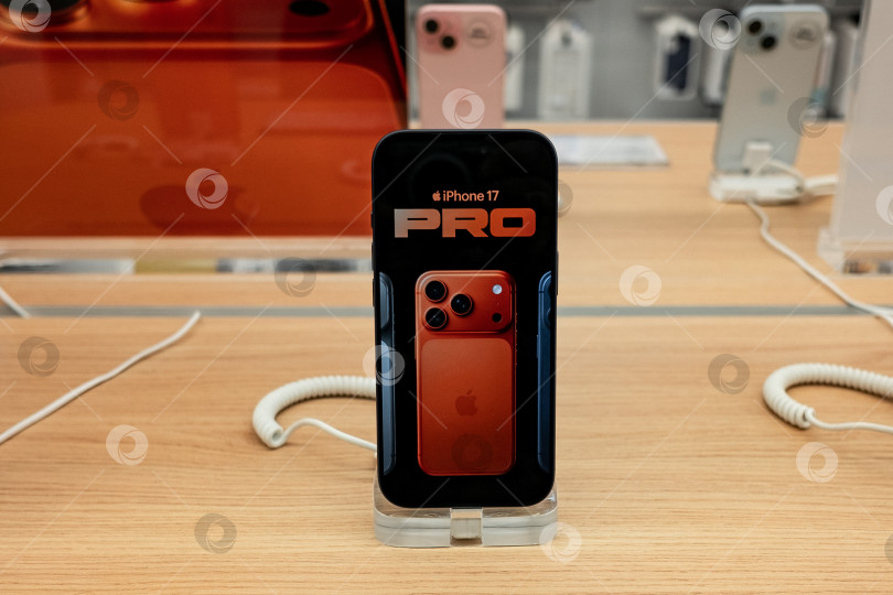 Скачать Новый смартфон Apple фотосток Ozero