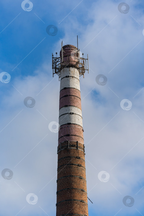 Скачать Труба кирпичная заводская фотосток Ozero