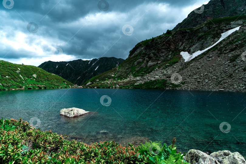 Скачать Горное озеро в Архызе фотосток Ozero