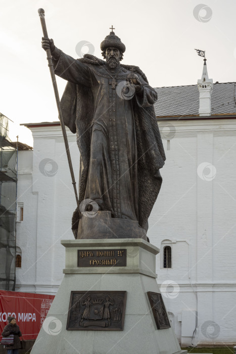 Скачать Памятник Ивану Грозному. фотосток Ozero