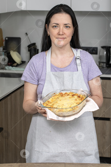 Скачать Домашнее блюдо - Запеканка из курицы и тыквы фотосток Ozero