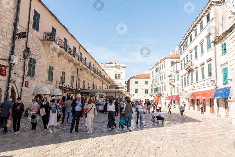 Скачать Котор, Черногория, 26 октября 2025 года, достопримечательность крепости в старой части города фотосток Ozero