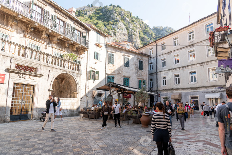 Скачать Котор, Черногория, 26 октября 2025 года, достопримечательность крепости в старой части города фотосток Ozero