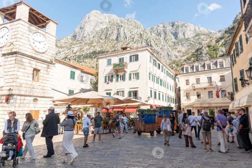 Скачать Котор, Черногория, 26 октября 2025 года, достопримечательность крепости в старой части города фотосток Ozero