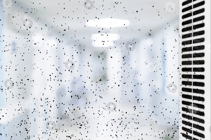 Скачать Пыль или грязь с вентиляционной решетки в офисе.  фотосток Ozero