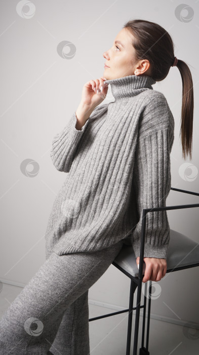 Скачать девушка фотосток Ozero