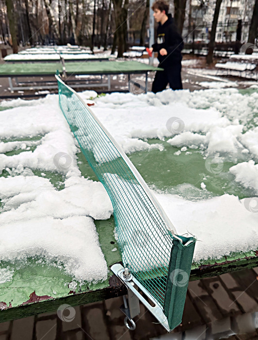 Скачать Теннис на снегу фотосток Ozero