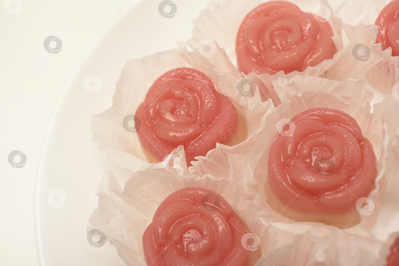 Скачать Апельсиновый мармелад. Сладкая закуска. Мармелад с разными вкусами и цветами. фотосток Ozero