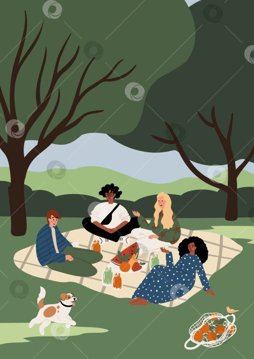 Скачать мультикультурные люди отдыхают на летнем пикнике в Грин-парке, мужчины и женщины разговаривают на одеяле с фруктами и бутылками сока, в то время как собака бегает, а птица сидит рядом. Плоская векторная иллюстрация. фотосток Ozero