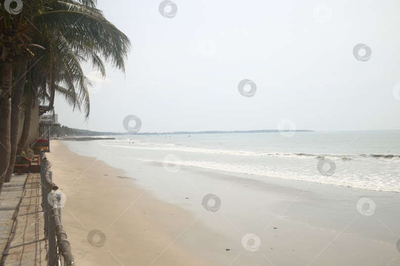 Скачать Пейзаж с морем фотосток Ozero