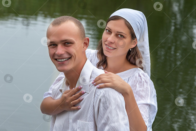 Скачать портрет молодоженов фотосток Ozero