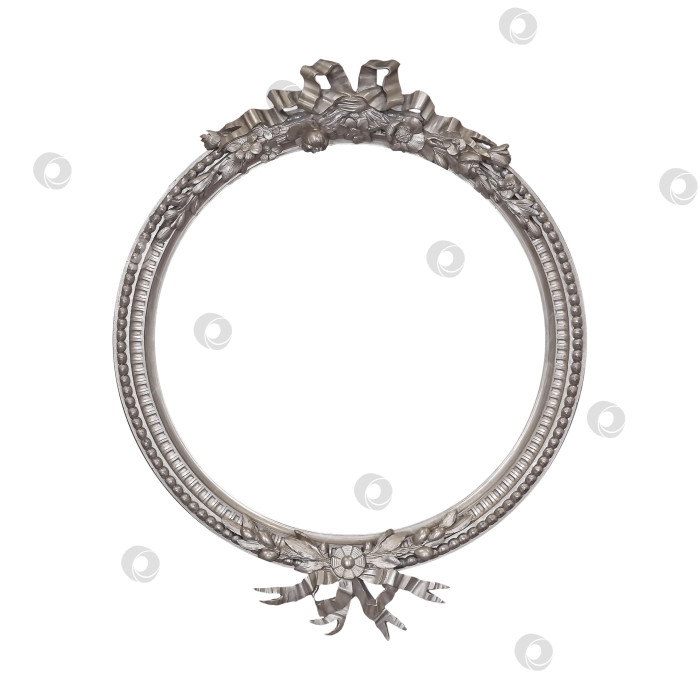 Скачать Серебряная рамка для картин, зеркал или фотографий на белом фоне фотосток Ozero