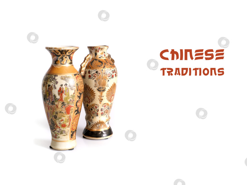 Скачать Китайская ваза в старинных традициях, выделенная на белом фоне фотосток Ozero