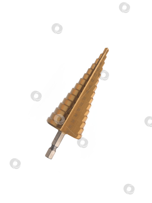 Скачать Ступенчатое конусообразное долото (unibit), выделенное на белом фоне фотосток Ozero