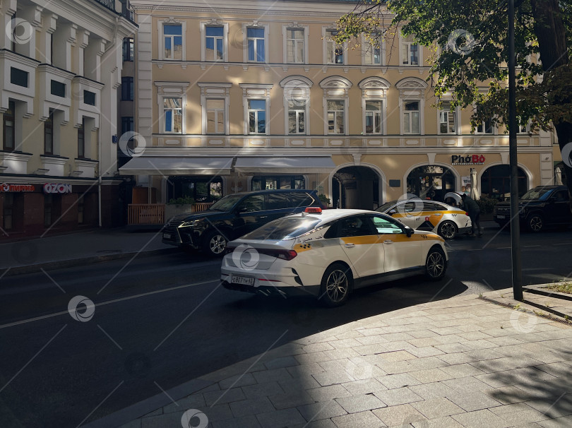 Скачать Такси фотосток Ozero