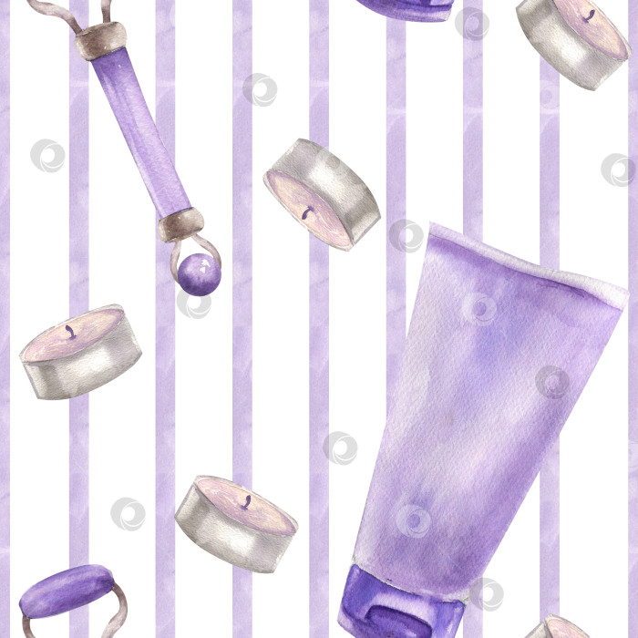 Скачать Полоски Левандера, ароматические романтические свечи, тюбик женского крема для лица и массажер для лица с акварельным бесшовным рисунком. Нарисованный вручную клипарт по уходу за кожей с геометрическими элементами для дизайна упаковки органической косметики фотосток Ozero