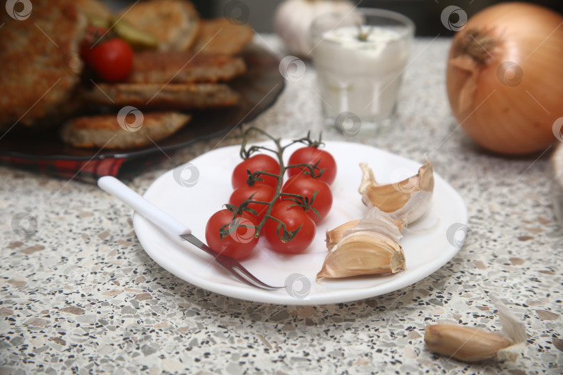 Скачать овощи помидоры черри вкусные фотосток Ozero