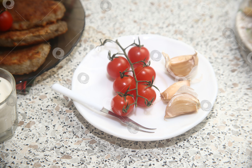 Скачать овощи помидоры черри вкусные фотосток Ozero