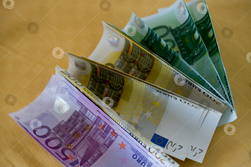 Скачать евро фотосток Ozero