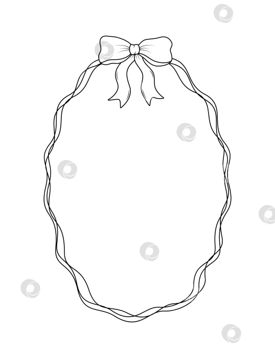 Скачать Симпатичная рисованная рамка с волнистыми линиями и бантиками. Векторная иллюстрация в винтажном стиле, идеально подходящая для свадебных приглашений, поздравительных открыток и праздничного декора. фотосток Ozero