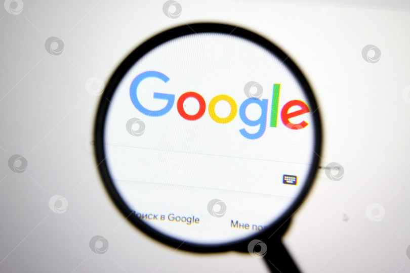 Скачать Воспользуйтесь поисковой системой Google на экране фотосток Ozero