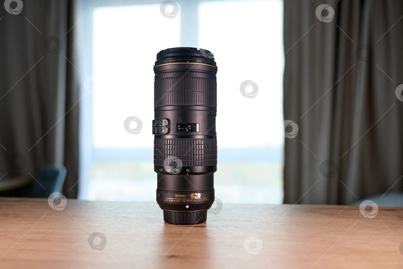 Скачать Современный объектив фотосток Ozero